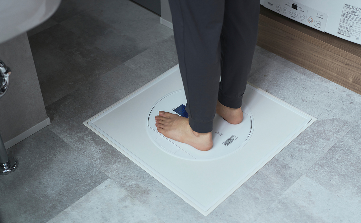 体組成計付き高気密型 床下点検口 NORNE